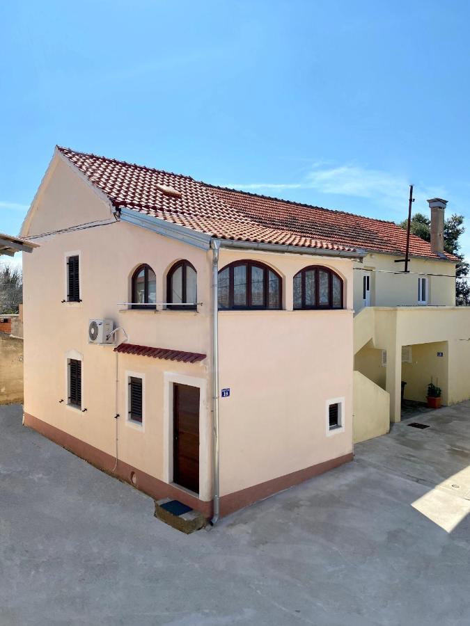 House Varoš * Zadar